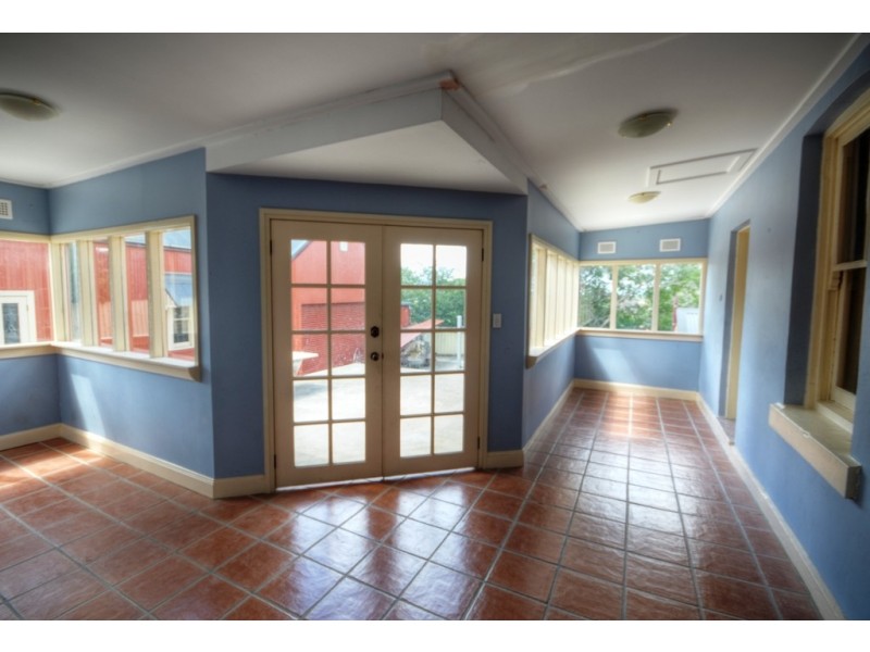 393 Seven Hills Road, Seven Hills NSW 2147