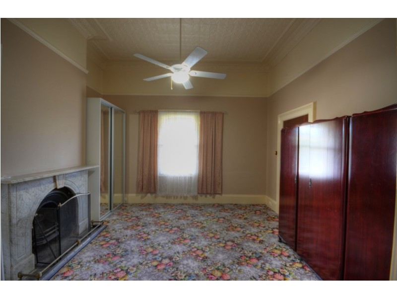 393 Seven Hills Road, Seven Hills NSW 2147