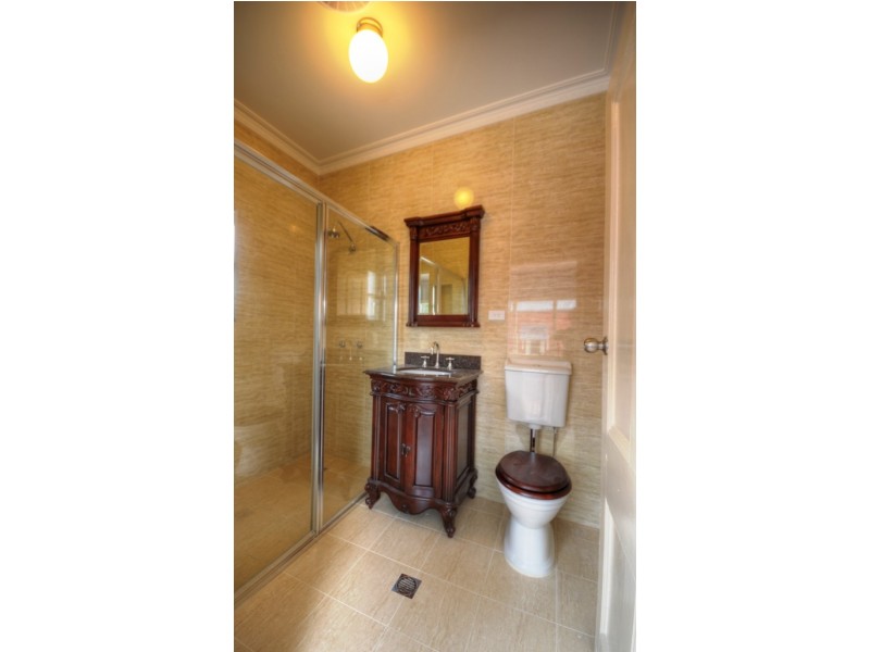 393 Seven Hills Road, Seven Hills NSW 2147