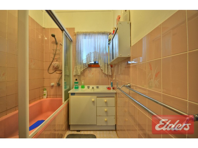 19 Scott Street, Toongabbie NSW 2146