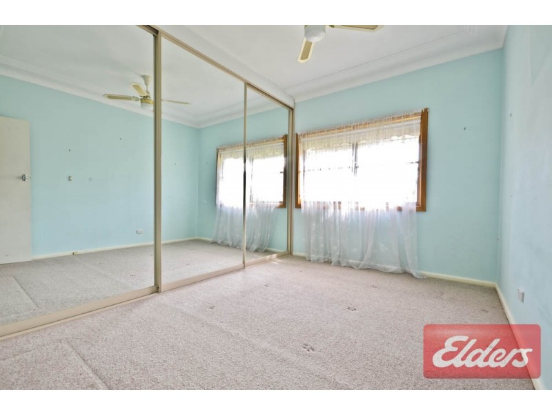 18 Mansfield Street, Girraween NSW 2145