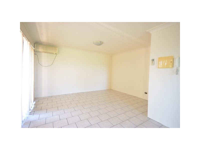 27/227-231 Targo Road, Girraween NSW 2145