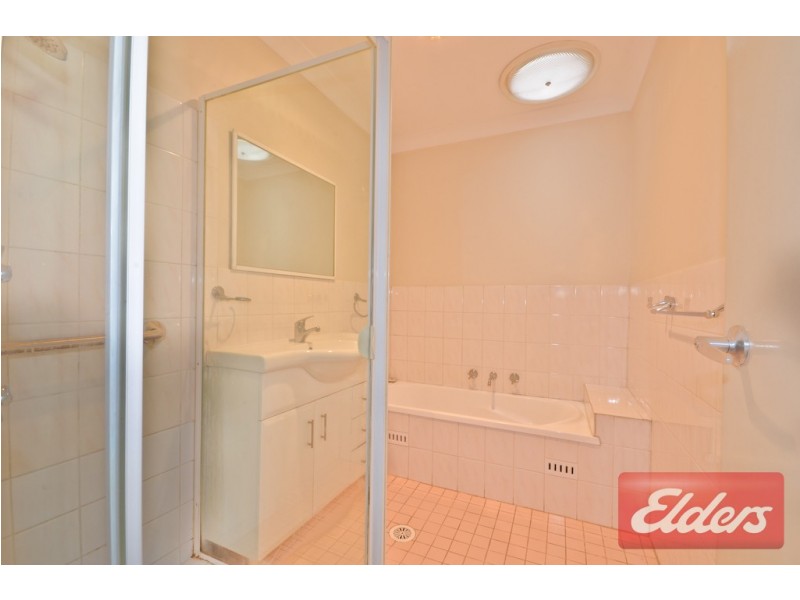 4/381 Wentworth Avenue, Toongabbie NSW 2146