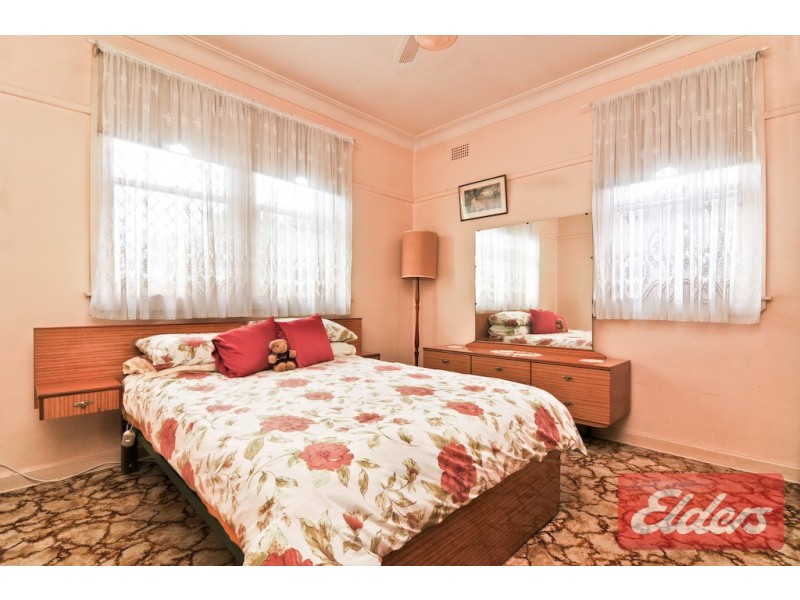 141 Fitzwilliam Road, Toongabbie NSW 2146