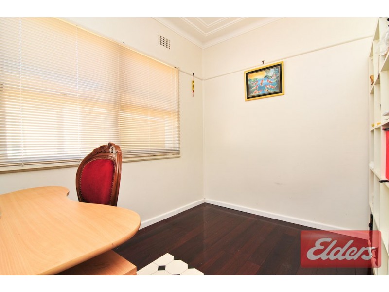 39 Scott Street, Toongabbie NSW 2146