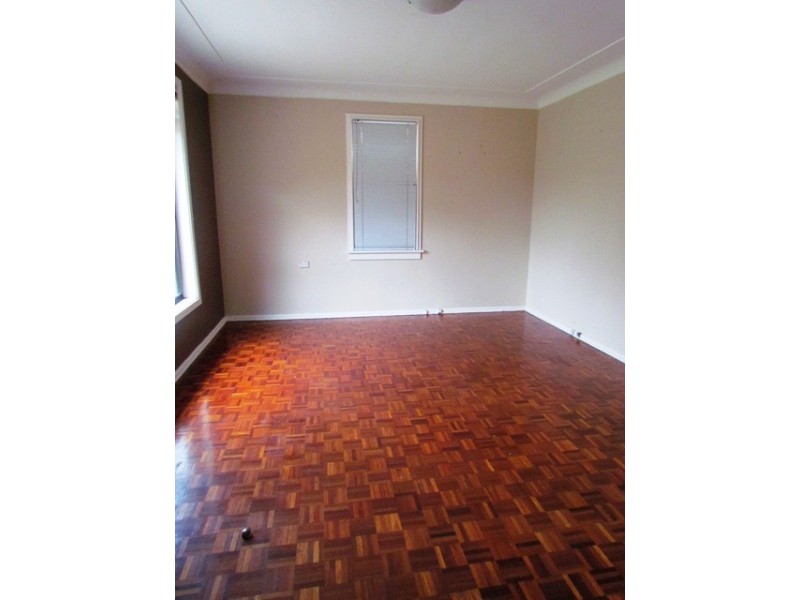 4 Jeanette Street, Seven Hills NSW 2147