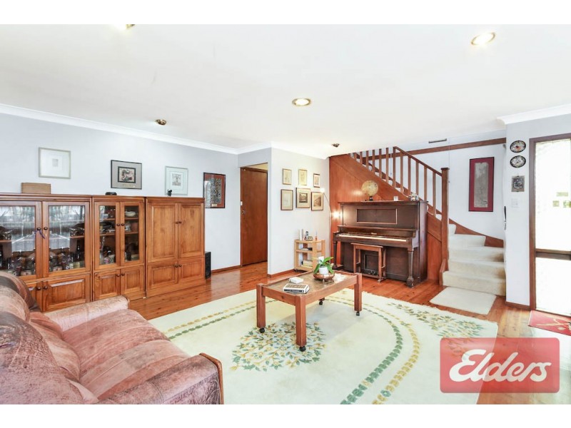 30 Tucks Road, Toongabbie NSW 2146