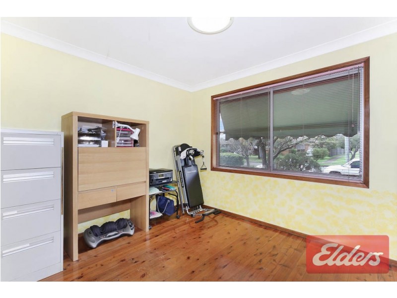 30 Tucks Road, Toongabbie NSW 2146