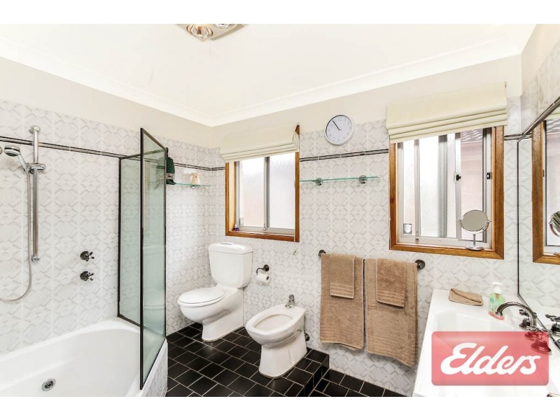 30 Tucks Road, Toongabbie NSW 2146