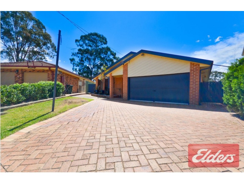 8 Moorgate Street, Toongabbie NSW 2146