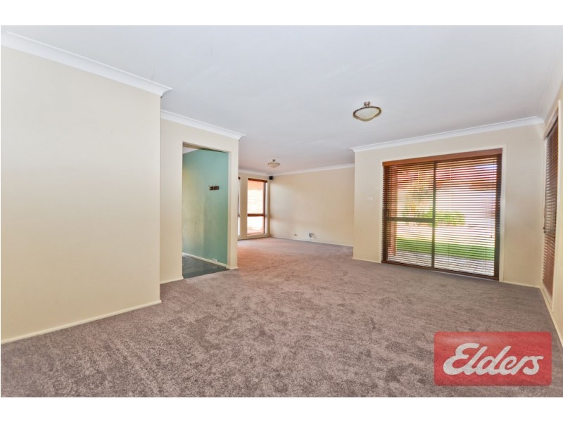 8 Moorgate Street, Toongabbie NSW 2146