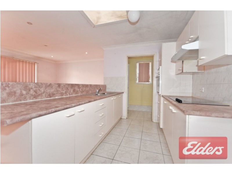 2/387 Wentworth Avenue, Toongabbie NSW 2146