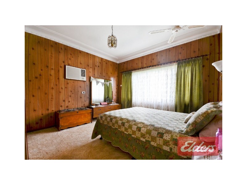 13 Scott Street, Toongabbie NSW 2146