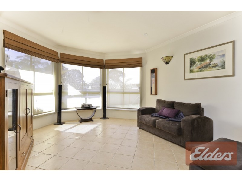 24 Ballandella Road, Toongabbie NSW 2146