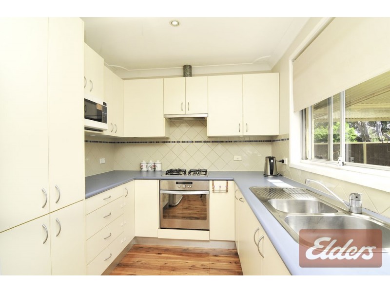 38 Vianney Crescent, Toongabbie NSW 2146