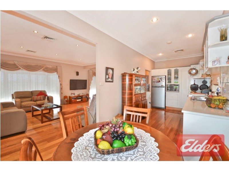 33 Hazel Street, Girraween NSW 2145