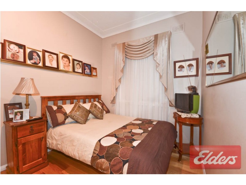 33 Hazel Street, Girraween NSW 2145