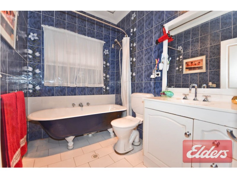 33 Hazel Street, Girraween NSW 2145