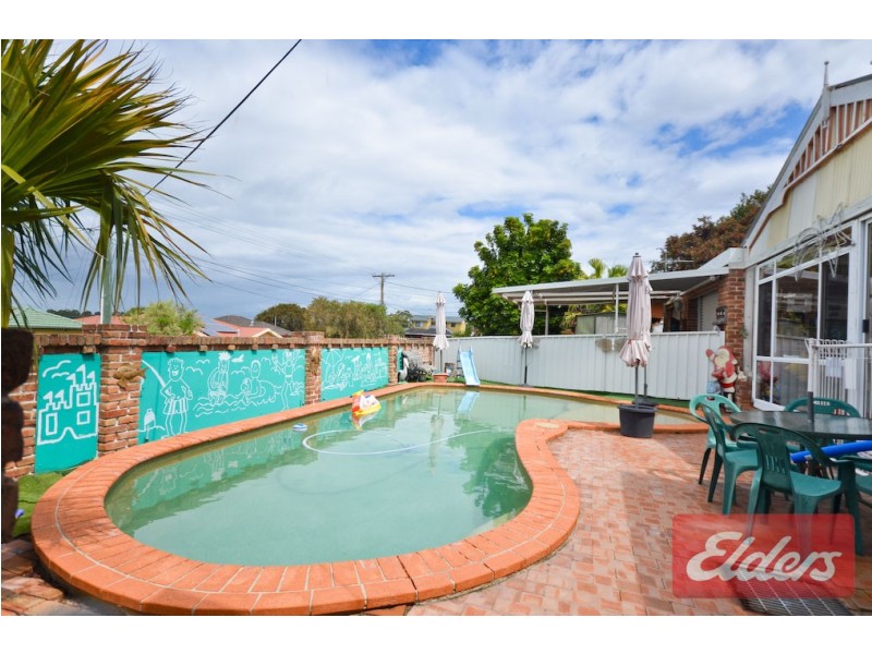 33 Hazel Street, Girraween NSW 2145