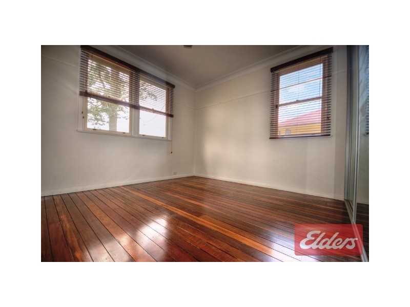 4 Fourth Avenue, Seven Hills NSW 2147