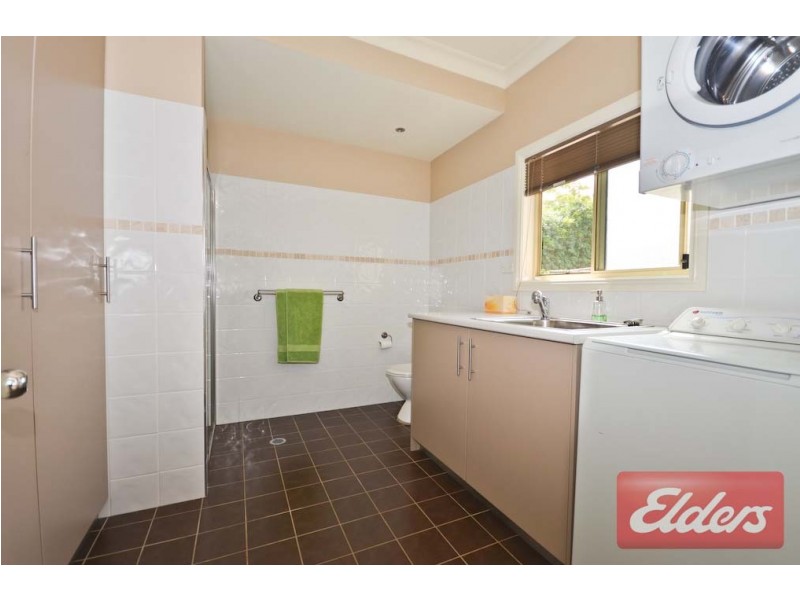 25 Bulli Road, Toongabbie NSW 2146