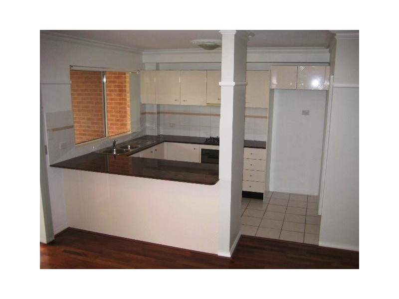 8/26-30 Bailey Street, Westmead NSW 2145