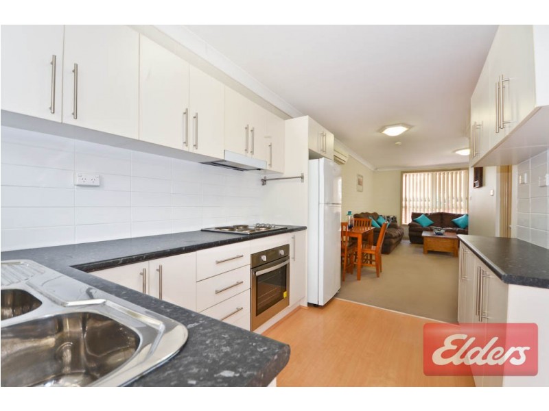 3/16 Blaxland Avenue, Penrith NSW 2750