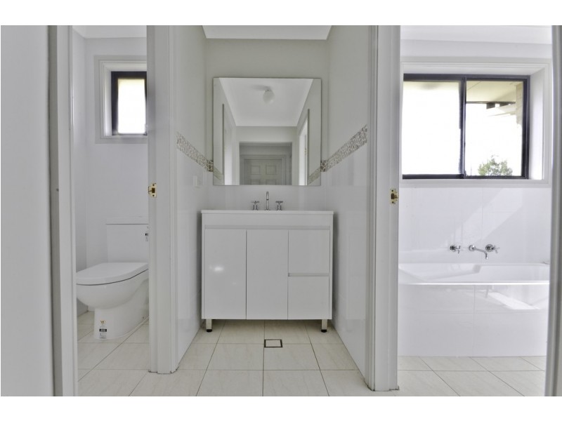 1/4 Nolan Place, Seven Hills NSW 2147