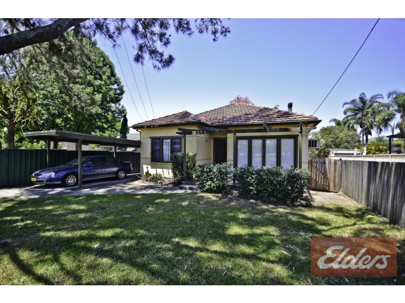 5 McCoy Street, Toongabbie NSW 2146
