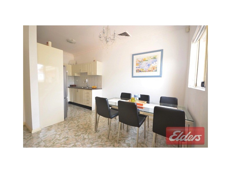 8/139 Targo Road, Girraween NSW 2145