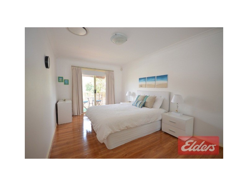 8/139 Targo Road, Girraween NSW 2145