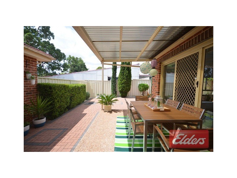 8/139 Targo Road, Girraween NSW 2145