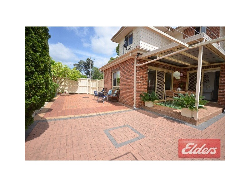 8/139 Targo Road, Girraween NSW 2145