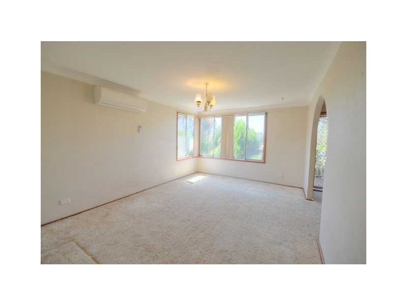 18 Valparaiso Avenue, Toongabbie NSW 2146