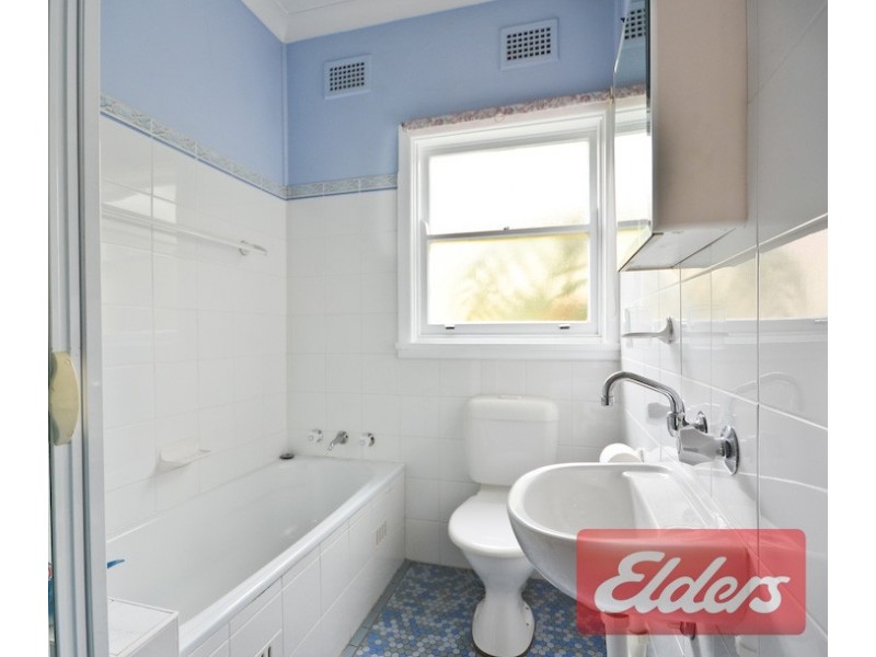 14 Melody Street, Toongabbie NSW 2146