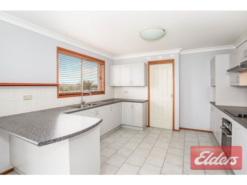 27A Valparaiso Avenue, Toongabbie NSW 2146
