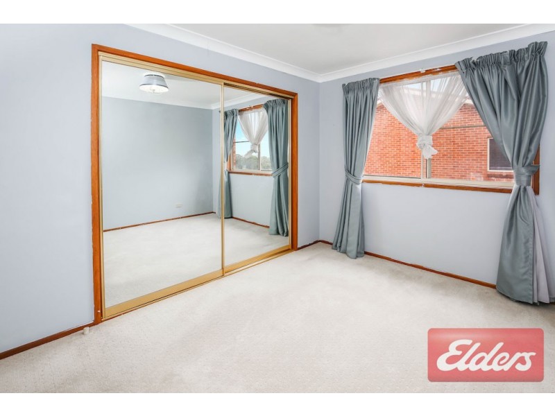 27A Valparaiso Avenue, Toongabbie NSW 2146