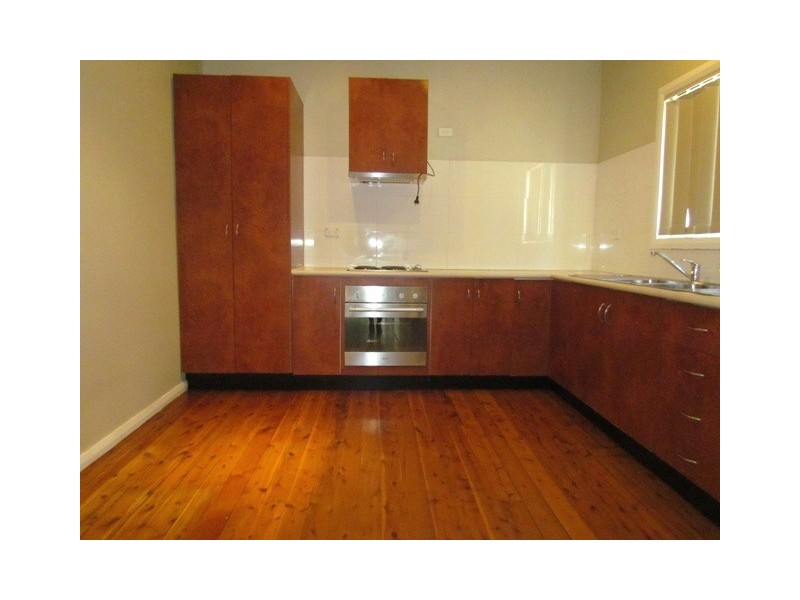 1/100 Pendle Way, Pendle Hill NSW 2145