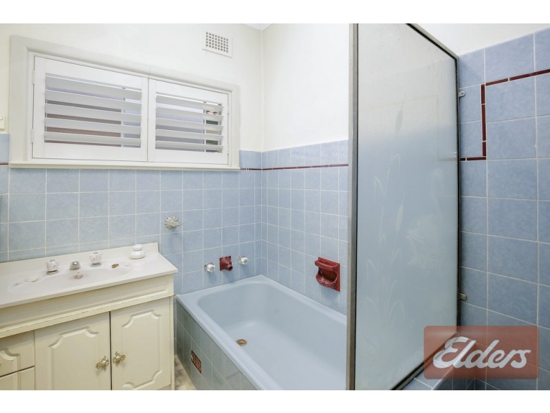 56 Bulli Road, Toongabbie NSW 2146