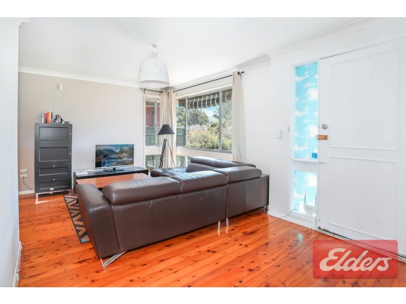 8 Raphael Place, Old Toongabbie NSW 2146