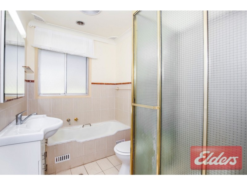 8 Raphael Place, Old Toongabbie NSW 2146