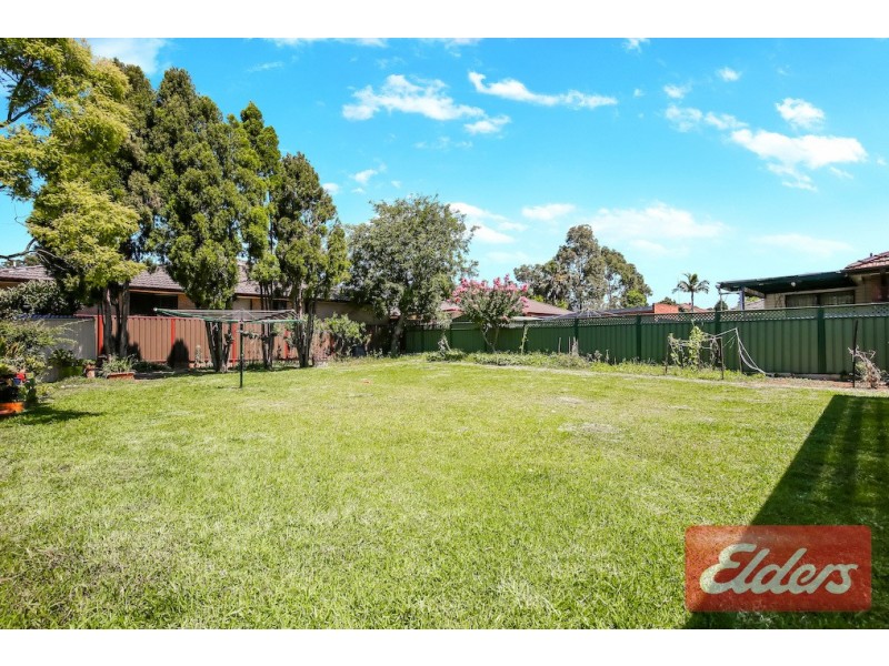8 Raphael Place, Old Toongabbie NSW 2146