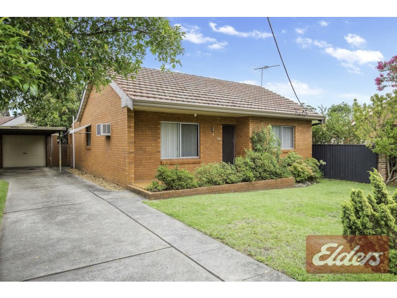 4 Mimosa Avenue, Toongabbie NSW 2146