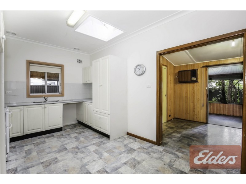 4 Mimosa Avenue, Toongabbie NSW 2146