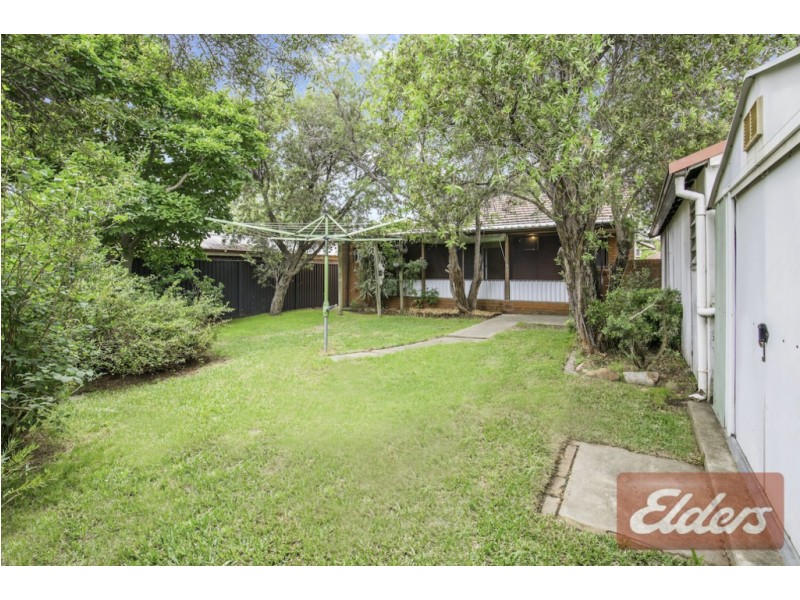 4 Mimosa Avenue, Toongabbie NSW 2146