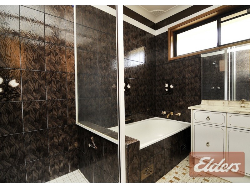 10 Vancouver Avenue, Toongabbie NSW 2146