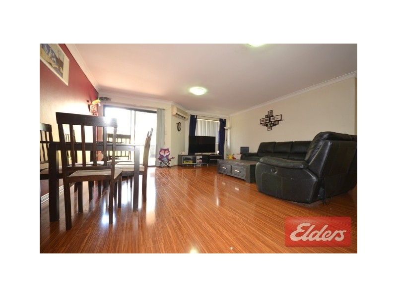 8/240-242 Targo Road, Toongabbie NSW 2146