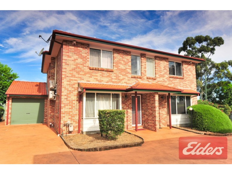 5/4 Obi Lane, Toongabbie NSW 2146