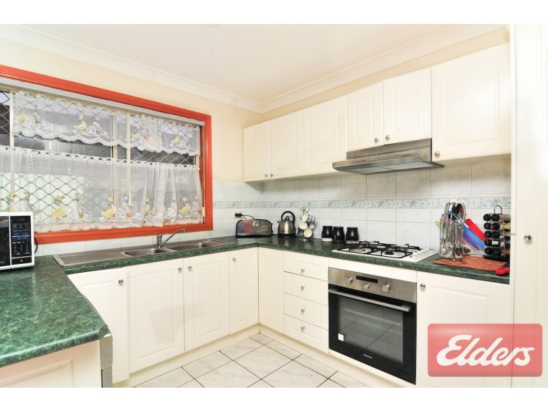 5/4 Obi Lane, Toongabbie NSW 2146