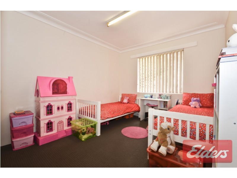 152 Binalong Road, Toongabbie NSW 2146